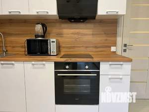 Студия квартира, посуточно, 30м2, 3/3 этаж