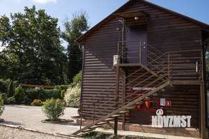 2-к квартира, посуточно, 50м2, 1/1 этаж