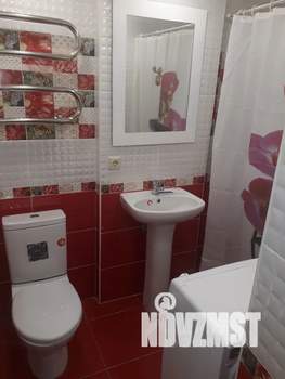 2-к квартира, посуточно, 18м2, 1/2 этаж