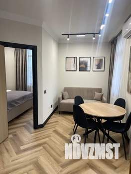 1-к квартира, посуточно, 38м2, 2/5 этаж