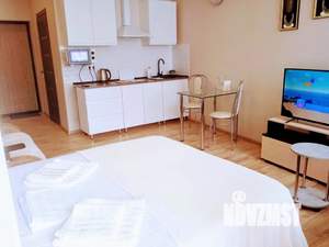 Студия квартира, посуточно, 33м2, 9/21 этаж