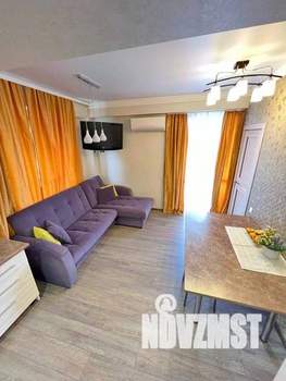 1-к квартира, посуточно, 42м2, 1/1 этаж