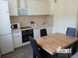 1-к квартира, посуточно, 42м2, 3/10 этаж