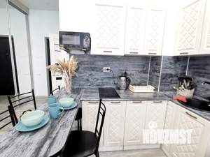 Студия квартира, посуточно, 33м2, 3/6 этаж
