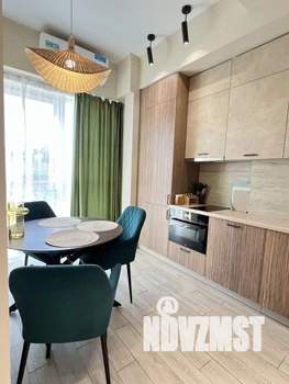 1-к квартира, посуточно, 35м2, 1/1 этаж