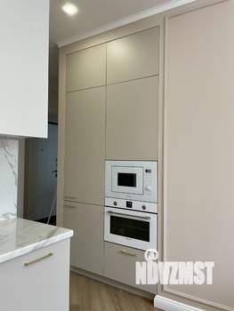 1-к квартира, посуточно, 38м2, 6/18 этаж