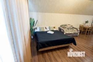 2-к квартира, посуточно, 55м2, 1/1 этаж
