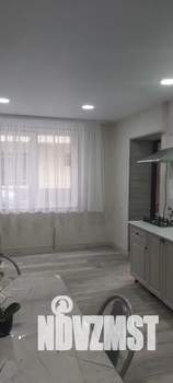2-к квартира, посуточно, 60м2, 1/3 этаж