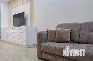 2-к квартира, посуточно, 85м2, 1/1 этаж