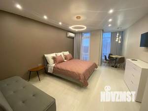 Студия квартира, посуточно, 35м2, 6/22 этаж