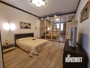 4-к квартира, на длительный срок, 150м2, 1/4 этаж