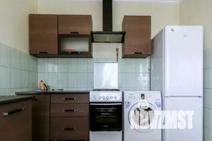 1-к квартира, посуточно, 35м2, 3/3 этаж