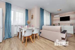 Студия квартира, посуточно, 30м2, 1/12 этаж