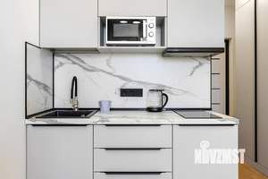 Студия квартира, посуточно, 18м2, 12/19 этаж