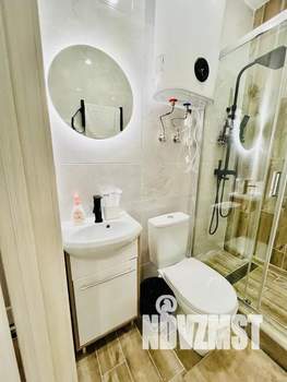 Студия квартира, посуточно, 25м2, 1/4 этаж