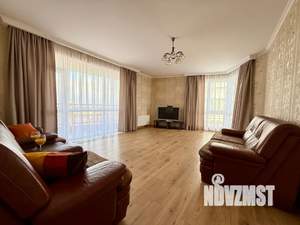 Студия квартира, посуточно, 103м2, 14/16 этаж