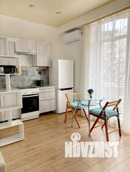 Студия квартира, посуточно, 27м2, 5/5 этаж