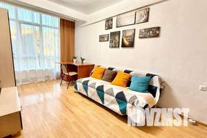 2-к квартира, посуточно, 40м2, 8/23 этаж