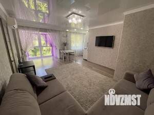 2-к квартира, посуточно, 52м2, 1/1 этаж