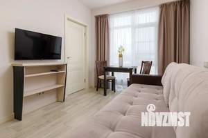 1-к квартира, посуточно, 40м2, 5/6 этаж