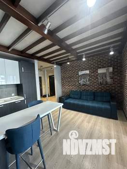 Студия квартира, посуточно, 36м2, 24/25 этаж