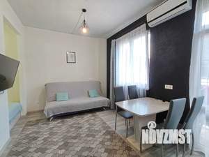 Студия квартира, посуточно, 35м2, 3/5 этаж