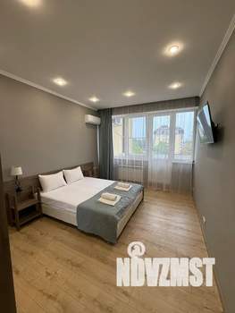 1-к квартира, посуточно, 40м2, 5/9 этаж