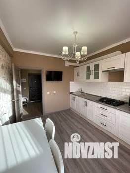 1-к квартира, посуточно, 34м2, 4/5 этаж