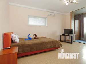 2-к квартира, посуточно, 60м2, 11/12 этаж