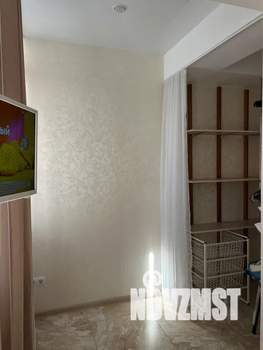 Студия квартира, посуточно, 40м2, 2/5 этаж