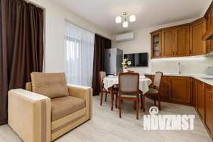 1-к квартира, посуточно, 40м2, 1/1 этаж