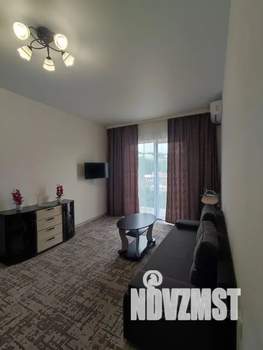 1-к квартира, посуточно, 37м2, 15/16 этаж