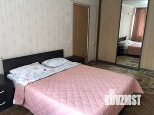 3-к квартира, посуточно, 57м2, 2/5 этаж
