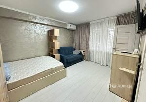 Студия квартира, на длительный срок, 73м2, 1/9 этаж