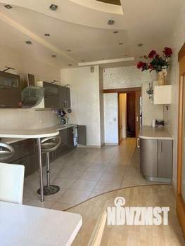 3-к квартира, на длительный срок, 136м2, 12/18 этаж