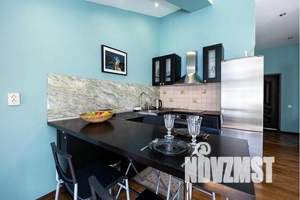 1-к квартира, посуточно, 65м2, 4/4 этаж