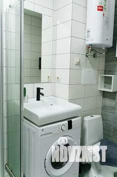 Студия квартира, посуточно, 30м2, 3/3 этаж