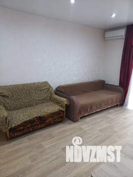 Студия квартира, посуточно, 24м2, 1/7 этаж