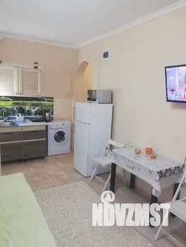Студия квартира, посуточно, 28м2, 2/6 этаж
