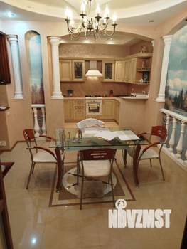 5-к квартира, на длительный срок, 225м2, 5/7 этаж