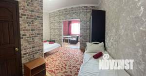 2-к квартира, посуточно, 50м2, 1/1 этаж