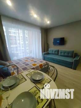 Студия квартира, посуточно, 30м2, 6/13 этаж