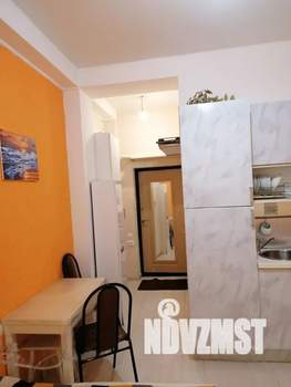 Студия квартира, посуточно, 20м2, 1/8 этаж