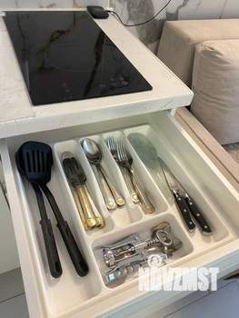 Студия квартира, на длительный срок, 38м2, 1/3 этаж