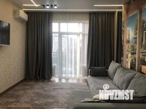 Студия квартира, посуточно, 37м2, 5/20 этаж