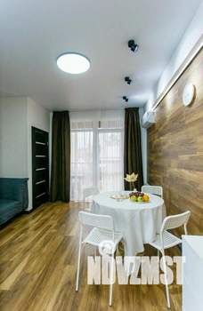 1-к квартира, посуточно, 43м2, 1/1 этаж
