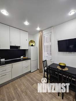 Студия квартира, посуточно, 25м2, 1/13 этаж