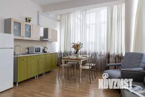 1-к квартира, посуточно, 40м2, 3/3 этаж