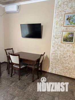 2-к квартира, посуточно, 50м2, 1/1 этаж