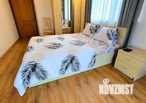 3-к квартира, посуточно, 100м2, 1/1 этаж